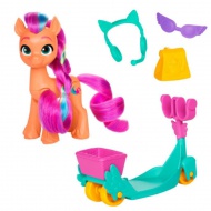 Én kicsi pónim: Mondd el a meséd rolleres Sunny Starscout póni figura - Hasbro