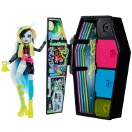 Monster High™: Szörnyen jó barátok titkai - Rémes fények Frankie Stein baba - Mattel