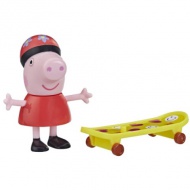 Peppa malac: Peppa malac bukósisakban gördeszkával figura szett - Hasbro