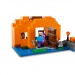 LEGO® Minecraft: A sütőtök farm (21248)